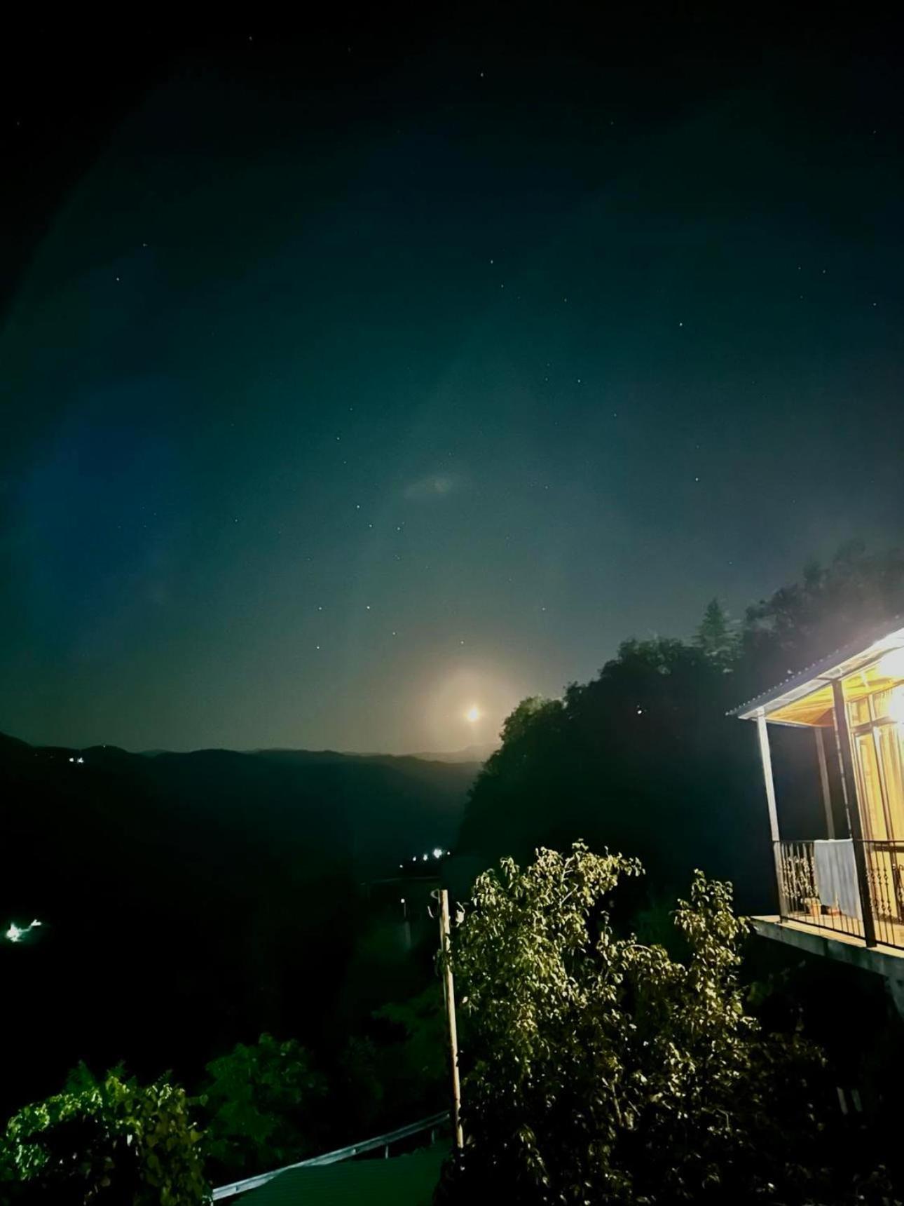 Guest House Sunrise Khulo Exterior foto