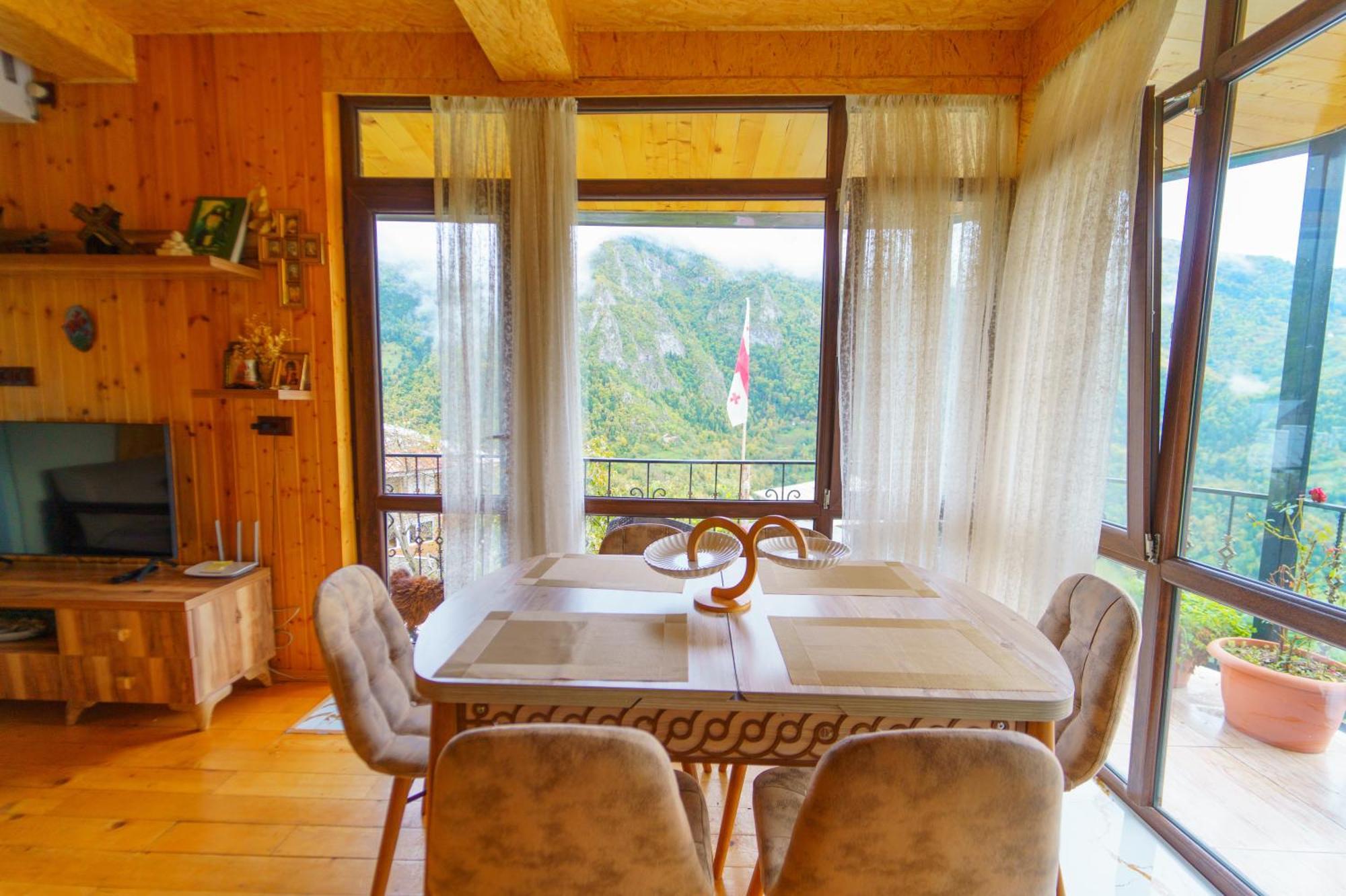 Guest House Sunrise Khulo Exterior foto